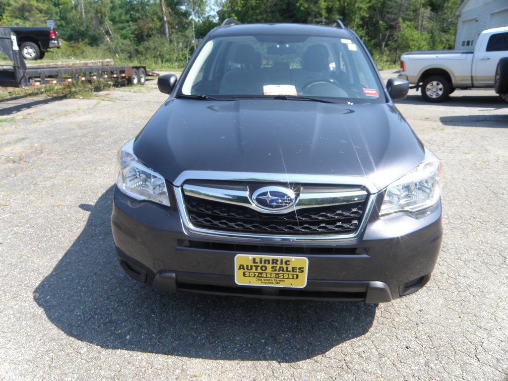 2016 Subaru Forester Image 9
