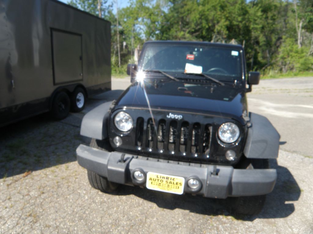 2017 Jeep Wrangler Image 2