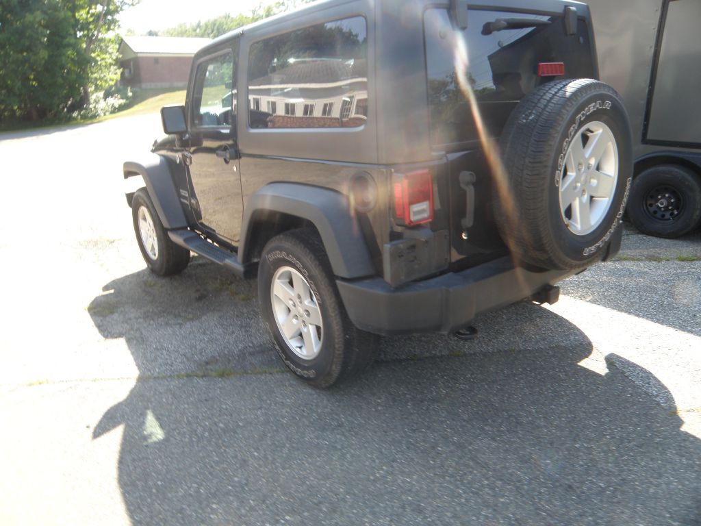 2017 Jeep Wrangler Image 4