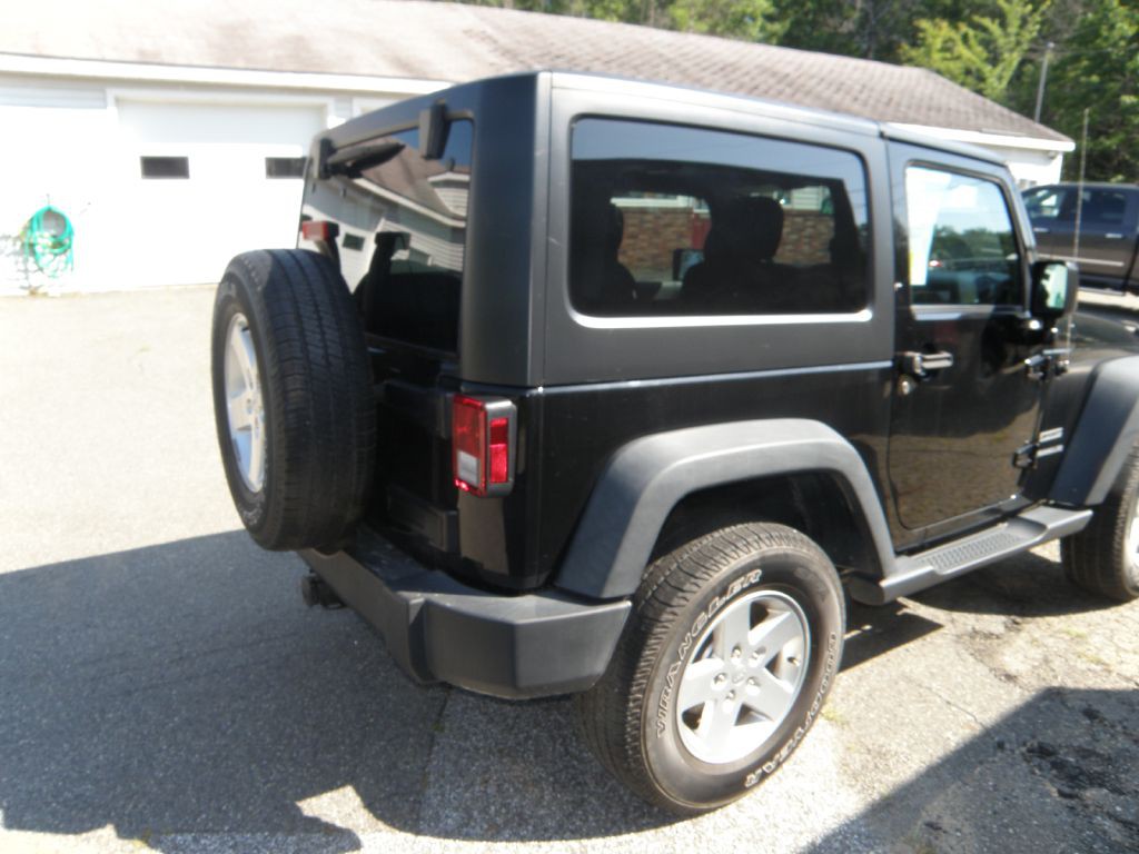 2017 Jeep Wrangler Image 6