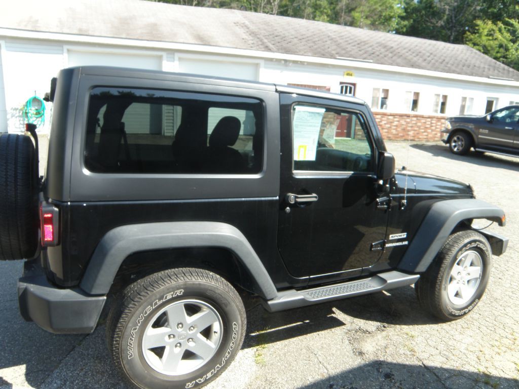2017 Jeep Wrangler Image 7