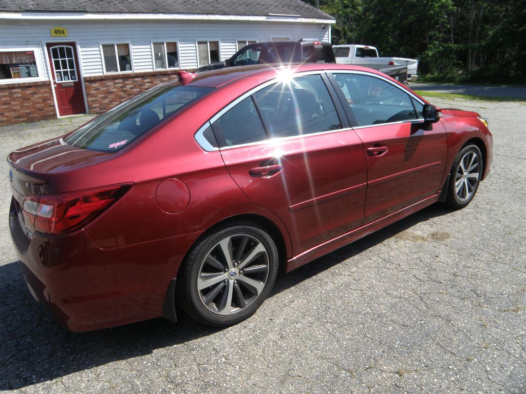 2016 Subaru Legacy Image 7