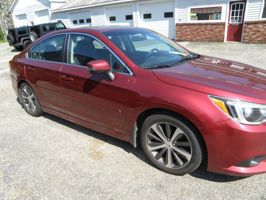 2016 Subaru Legacy Image 8