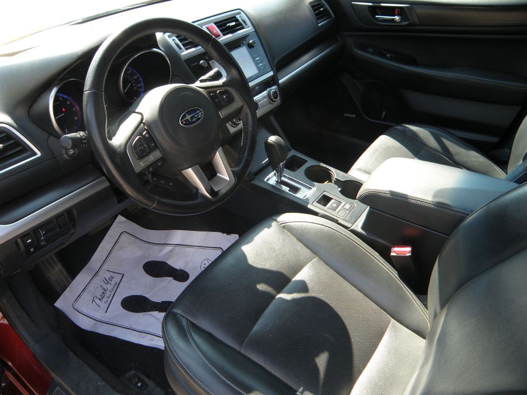 2016 Subaru Legacy Image 12