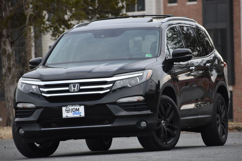 2017 Honda Pilot Image 1