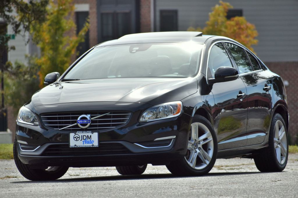 2015 Volvo S60 Image 1
