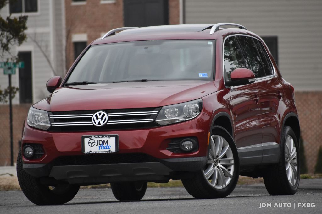 2012 Volkswagen Tiguan Image 1