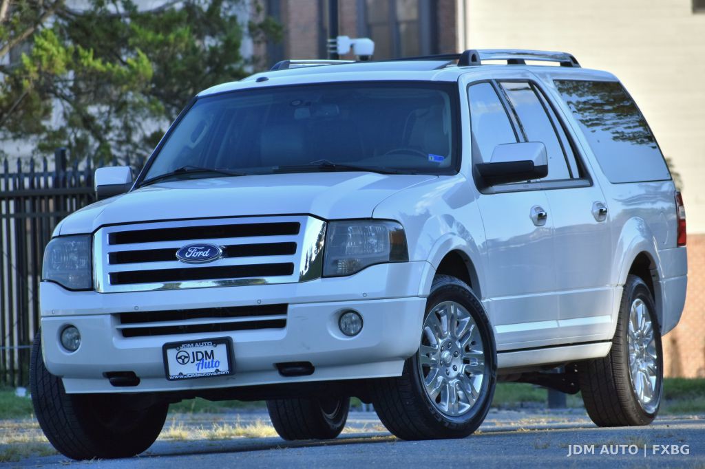 2012 Ford Expedition Image 1