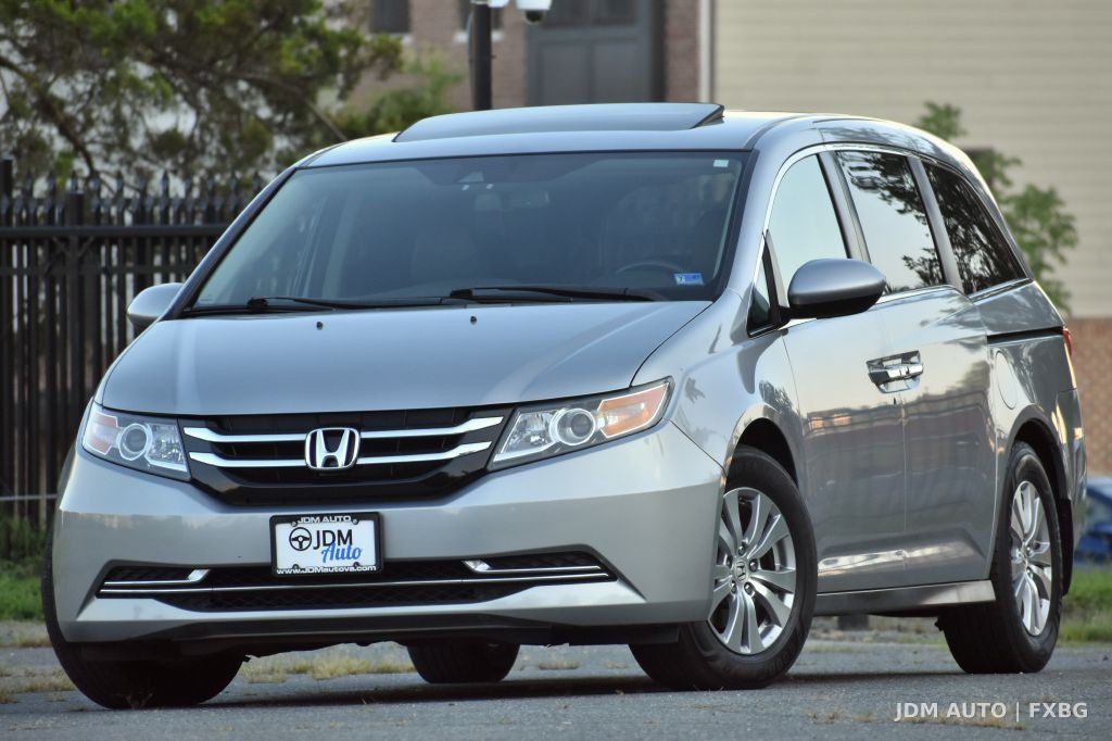 2016 Honda Odyssey Image 1
