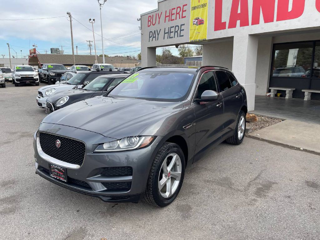 2019 Jaguar F-PACE Image 3