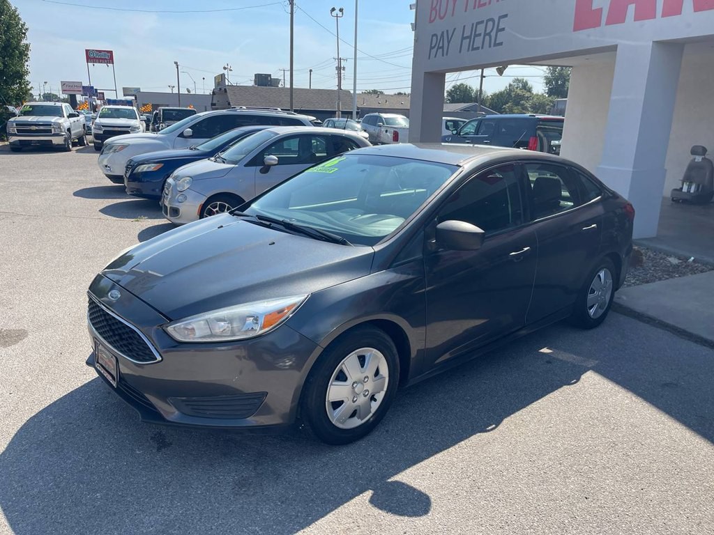 2016 Ford Focus Image 3