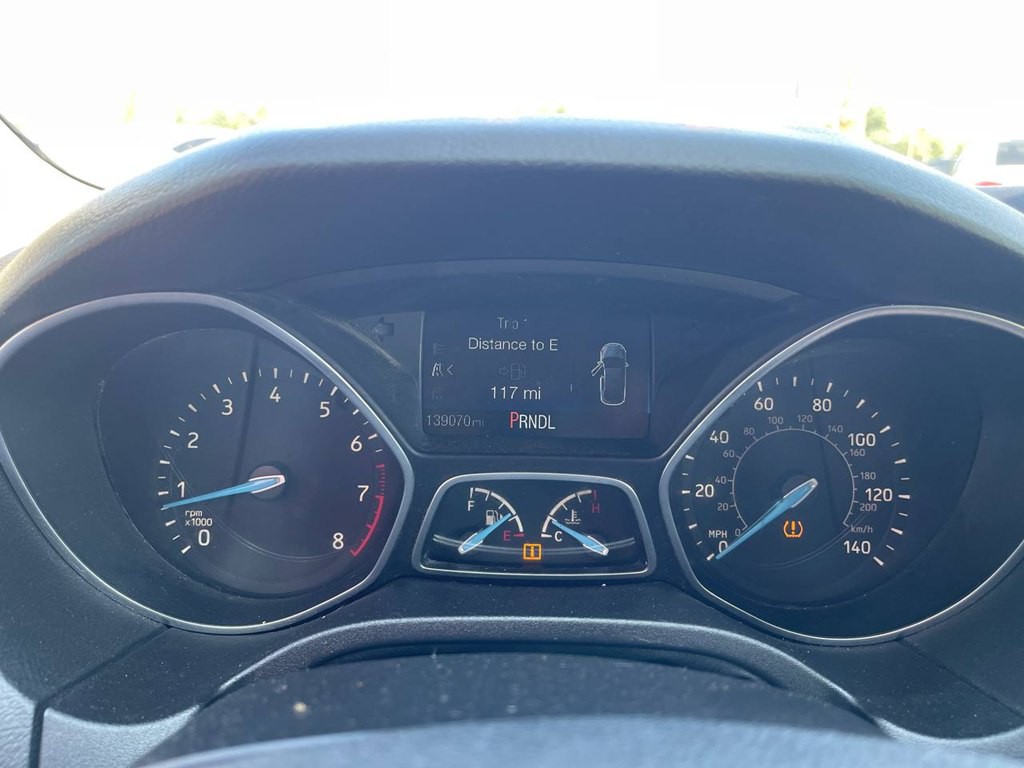 2016 Ford Focus Image 27