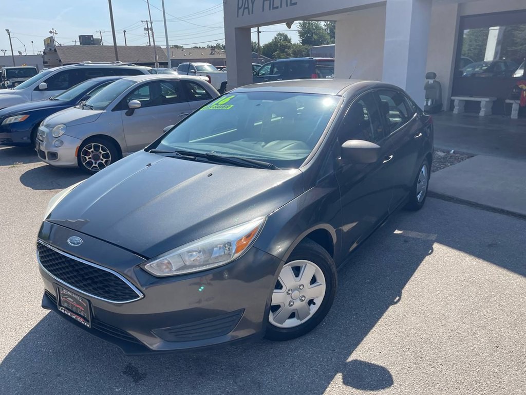 2016 Ford Focus Image 38
