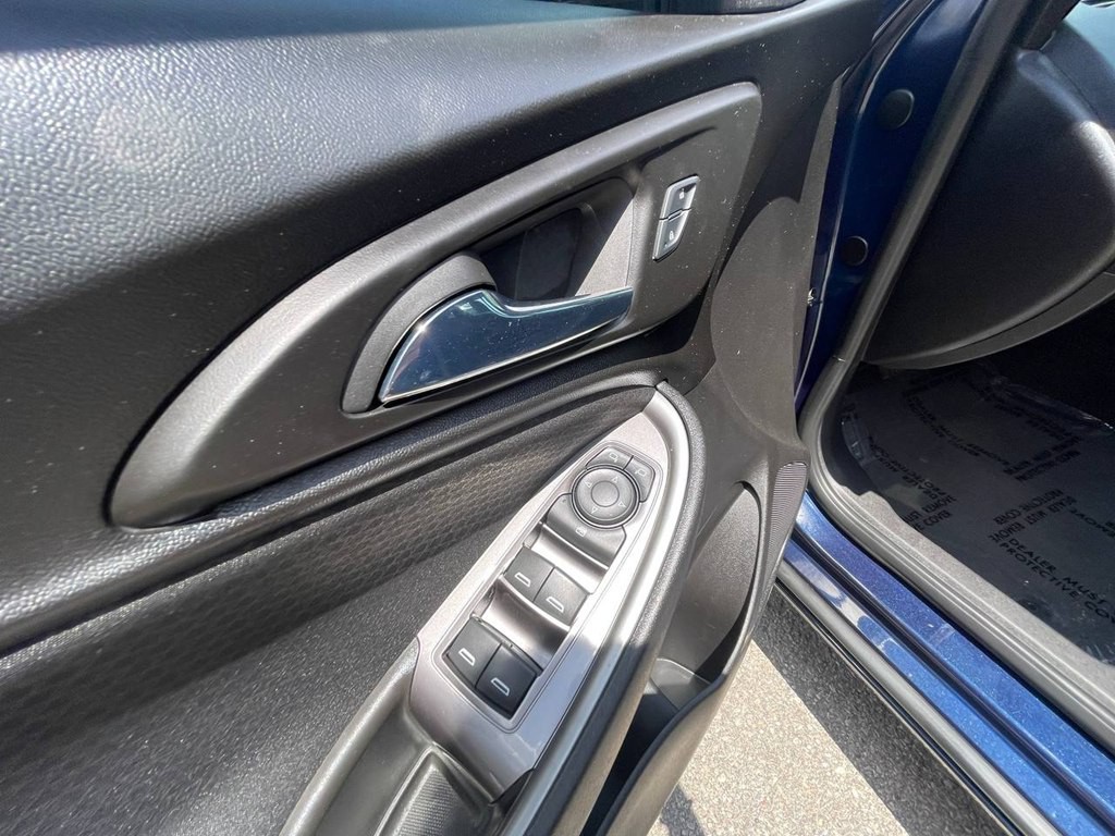 2017 Chevrolet Malibu Image 23