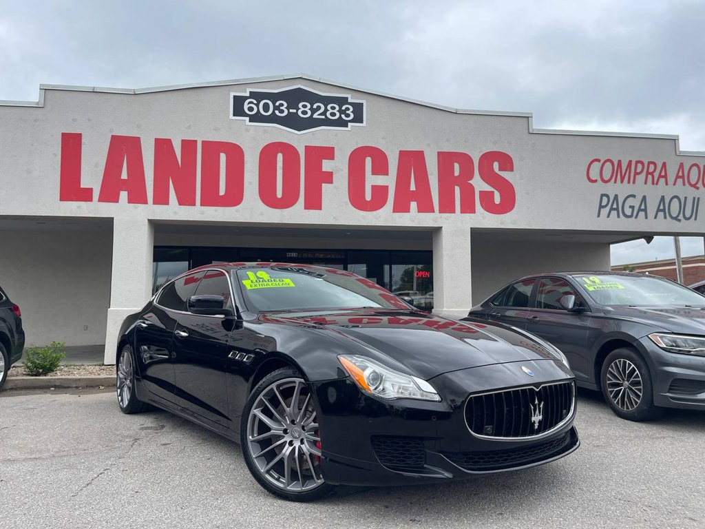 2014 Maserati Quattroporte Image 1