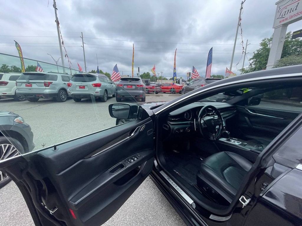 2014 Maserati Quattroporte Image 27