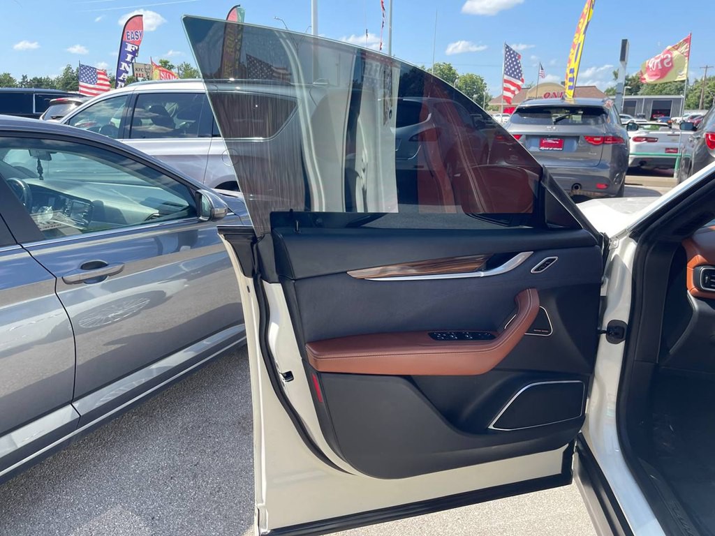 2018 Maserati Levante Image 8