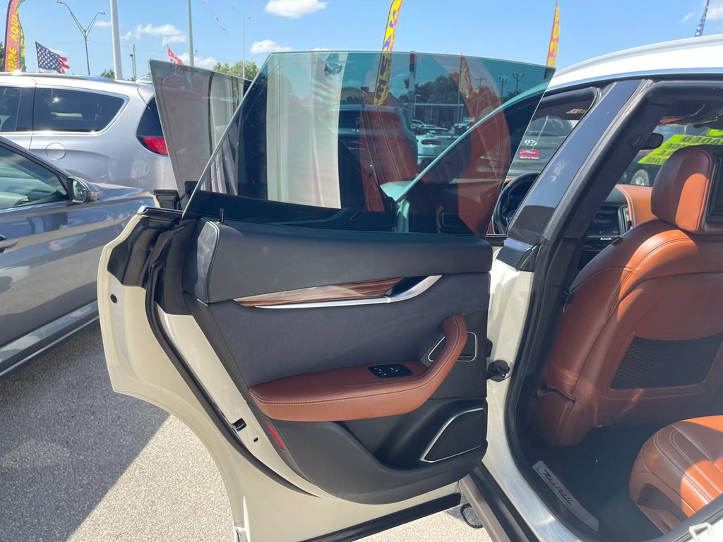 2018 Maserati Levante Image 9