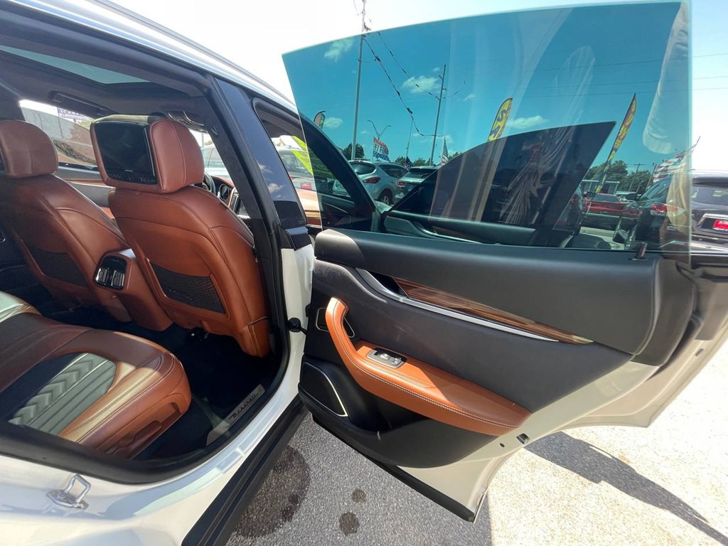 2018 Maserati Levante Image 18