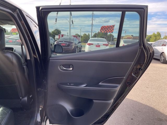 2014 Nissan Leaf Image 7
