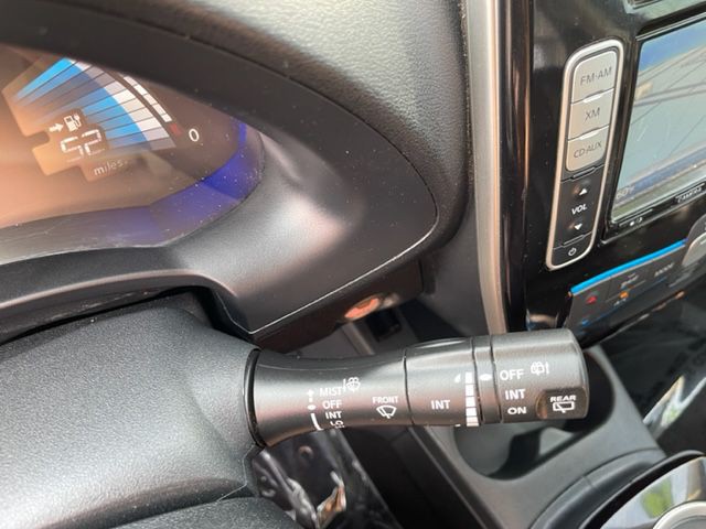 2014 Nissan Leaf Image 47