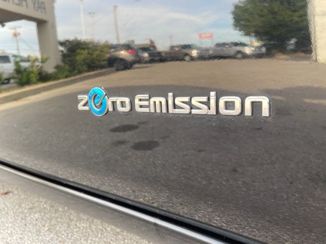 2014 Nissan Leaf Image 55