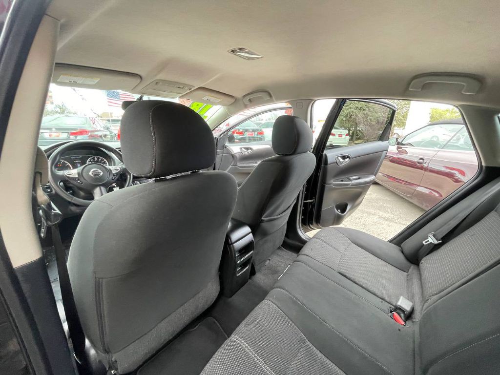2018 Nissan Sentra Image 13