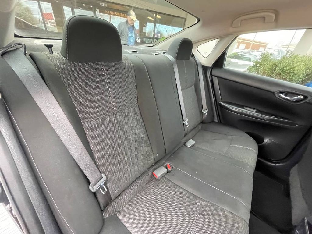 2018 Nissan Sentra Image 15