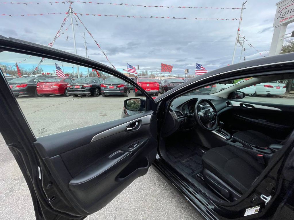 2018 Nissan Sentra Image 22