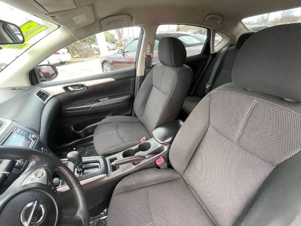 2018 Nissan Sentra Image 24