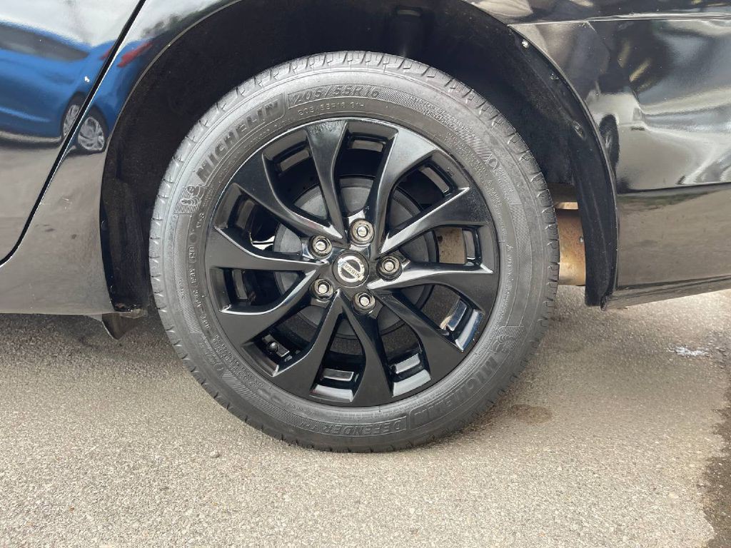 2018 Nissan Sentra Image 35