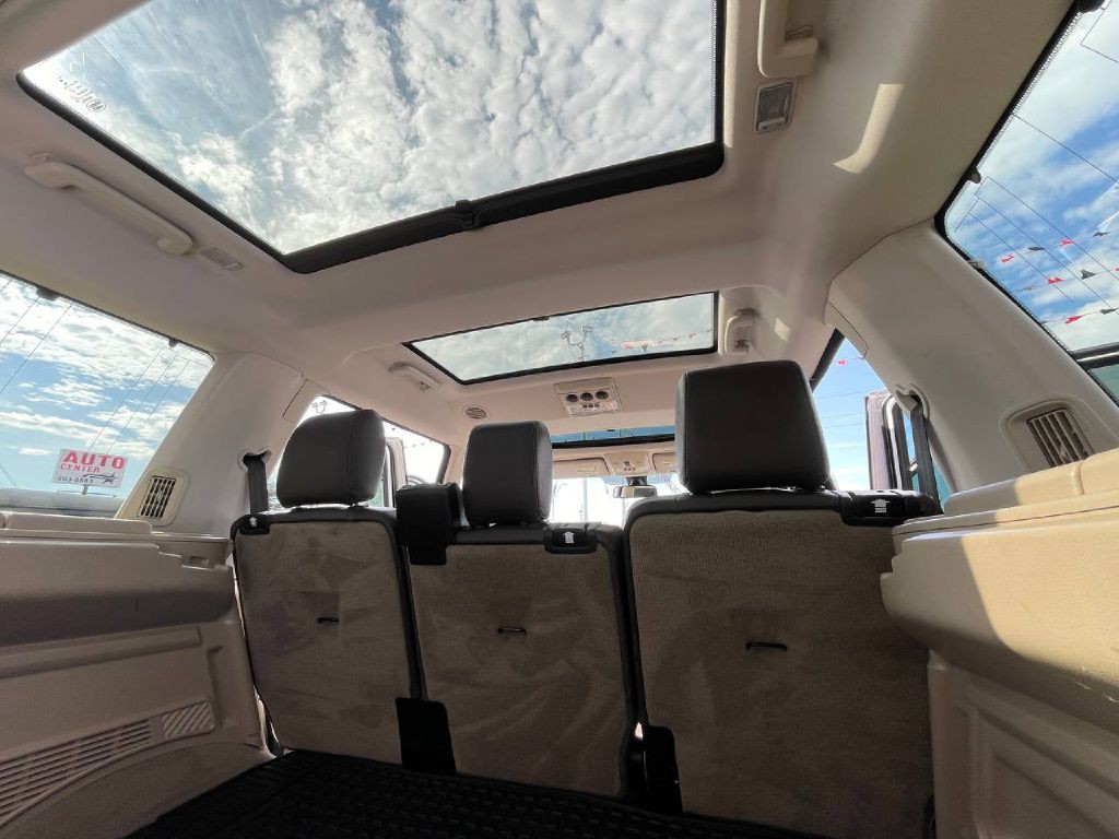 2013 Land Rover LR4 Image 14