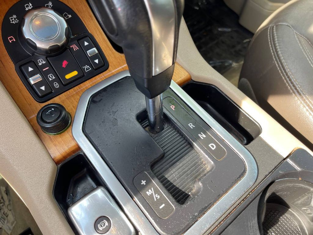 2013 Land Rover LR4 Image 59
