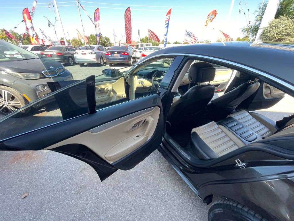 2014 Volkswagen CC Image 10