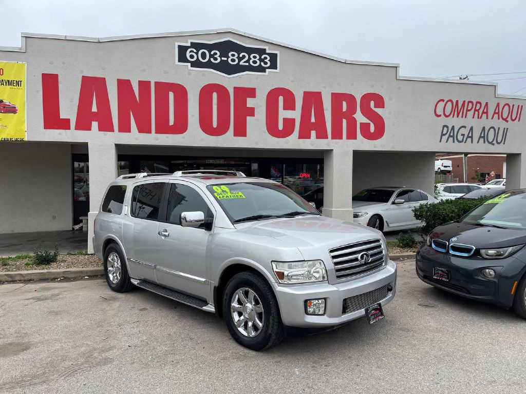 2004 INFINITI QX56 Image 2