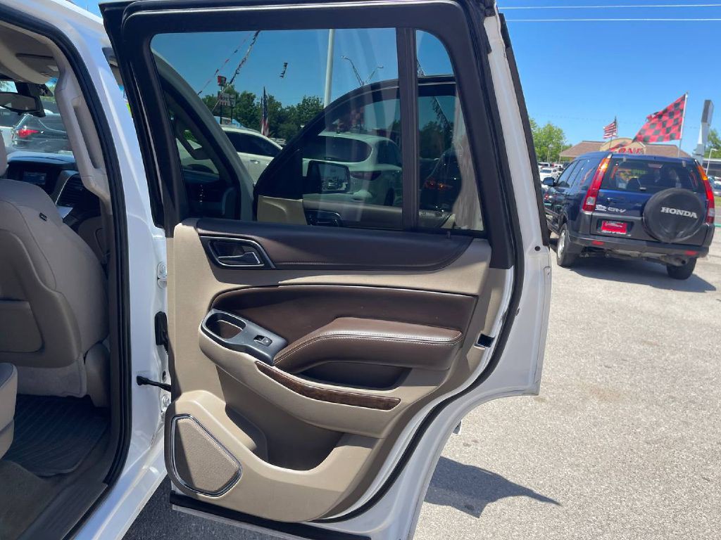 2015 Chevrolet Tahoe Image 7