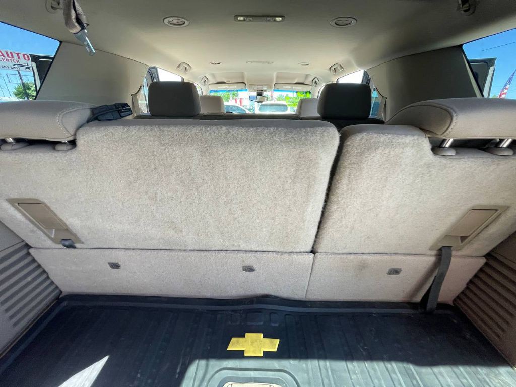 2015 Chevrolet Tahoe Image 12