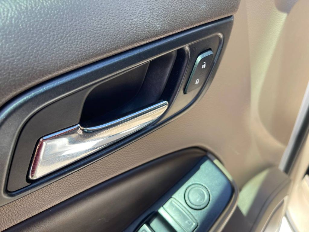 2015 Chevrolet Tahoe Image 36