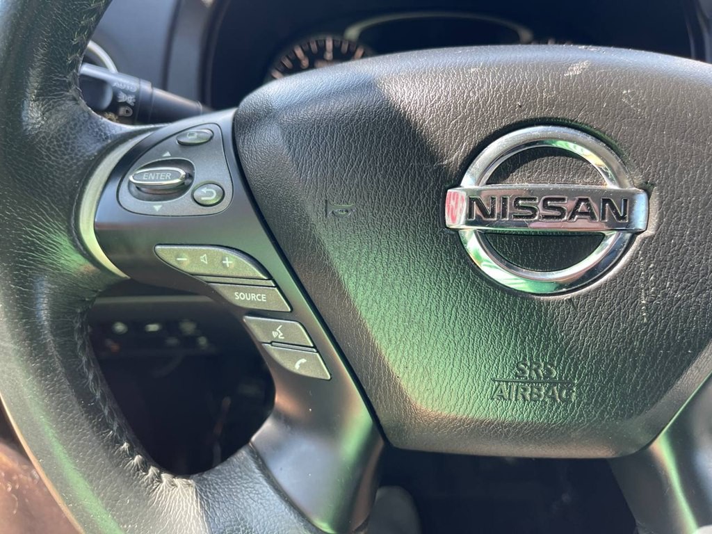 2017 Nissan Pathfinder Image 34