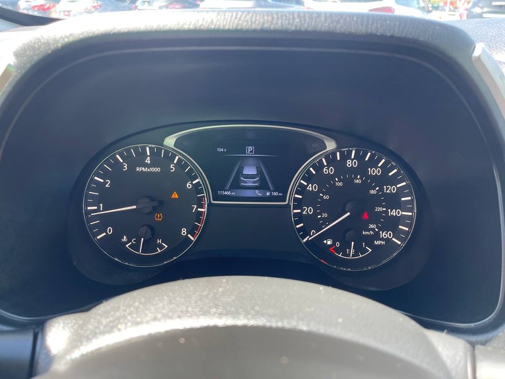 2017 Nissan Pathfinder Image 36