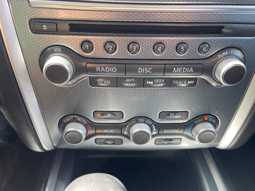 2017 Nissan Pathfinder Image 42