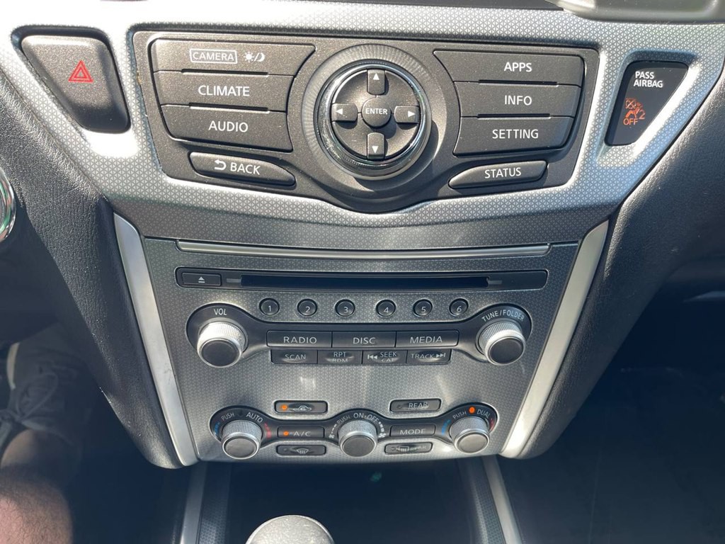 2017 Nissan Pathfinder Image 43