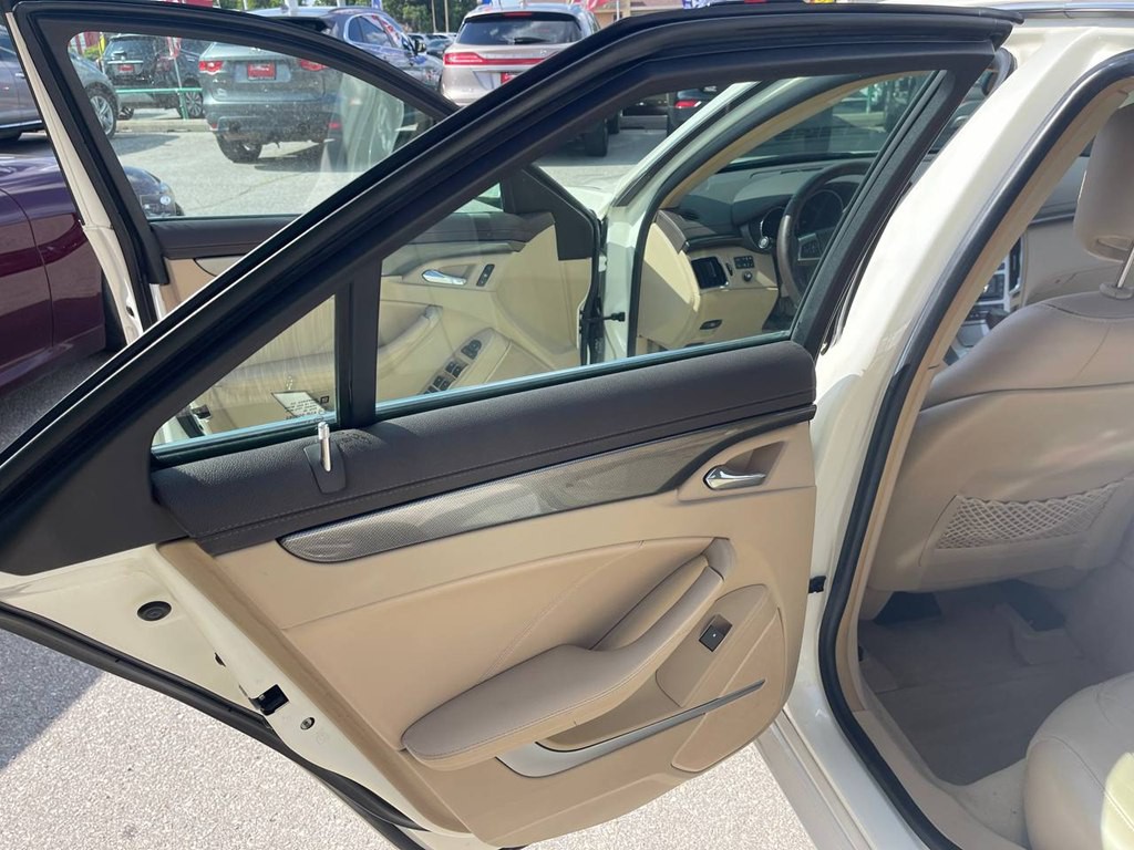 2008 Cadillac CTS Image 9