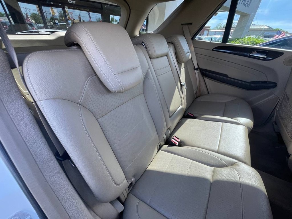 2015 Mercedes-Benz M-Class Image 21