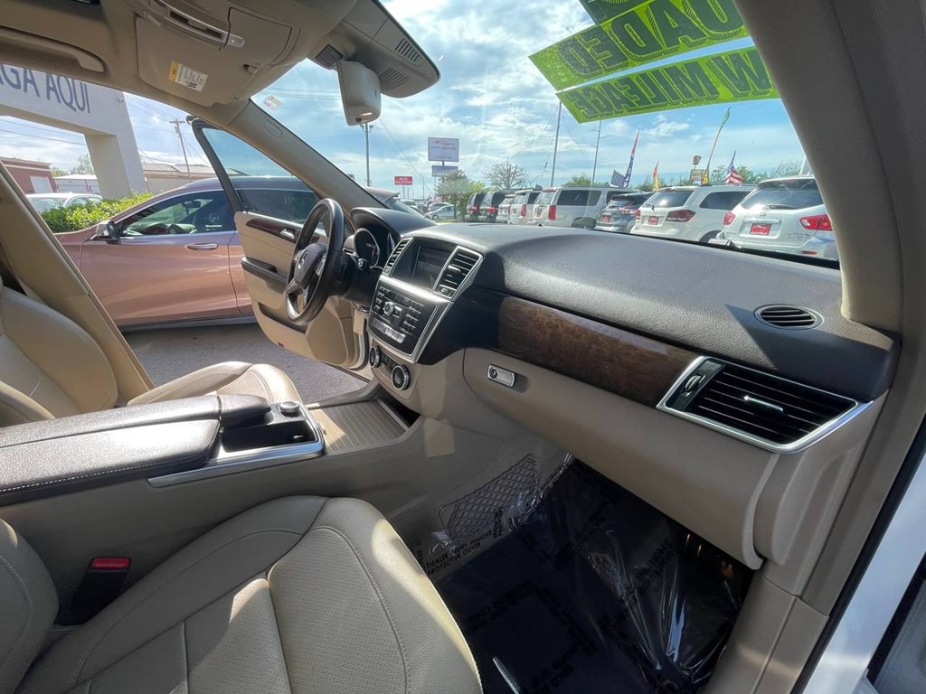2015 Mercedes-Benz M-Class Image 29