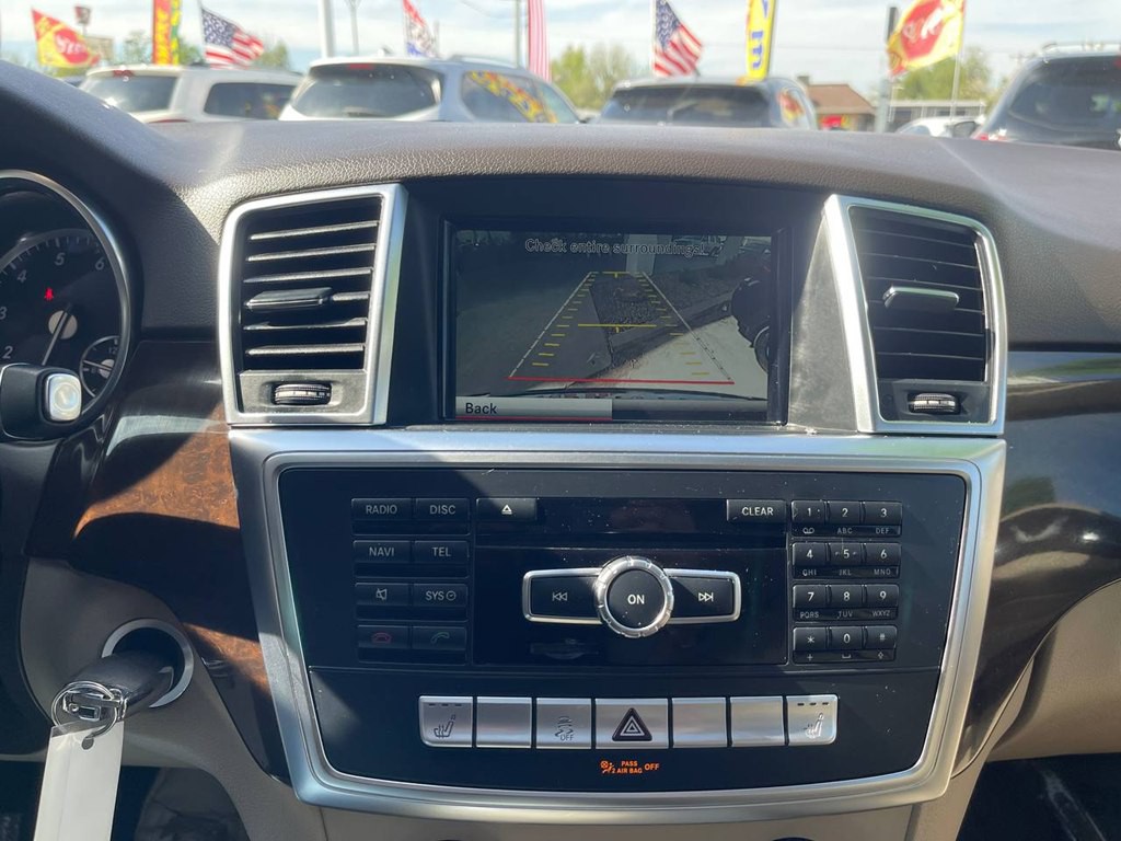 2015 Mercedes-Benz M-Class Image 41