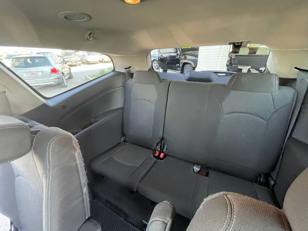 2016 Chevrolet Traverse Image 13
