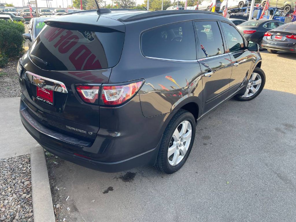 2016 Chevrolet Traverse Image 42