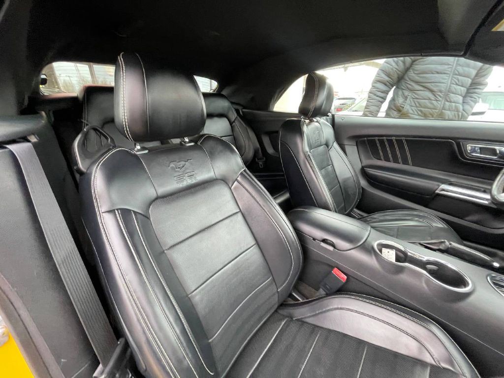 2015 Ford Mustang Image 15