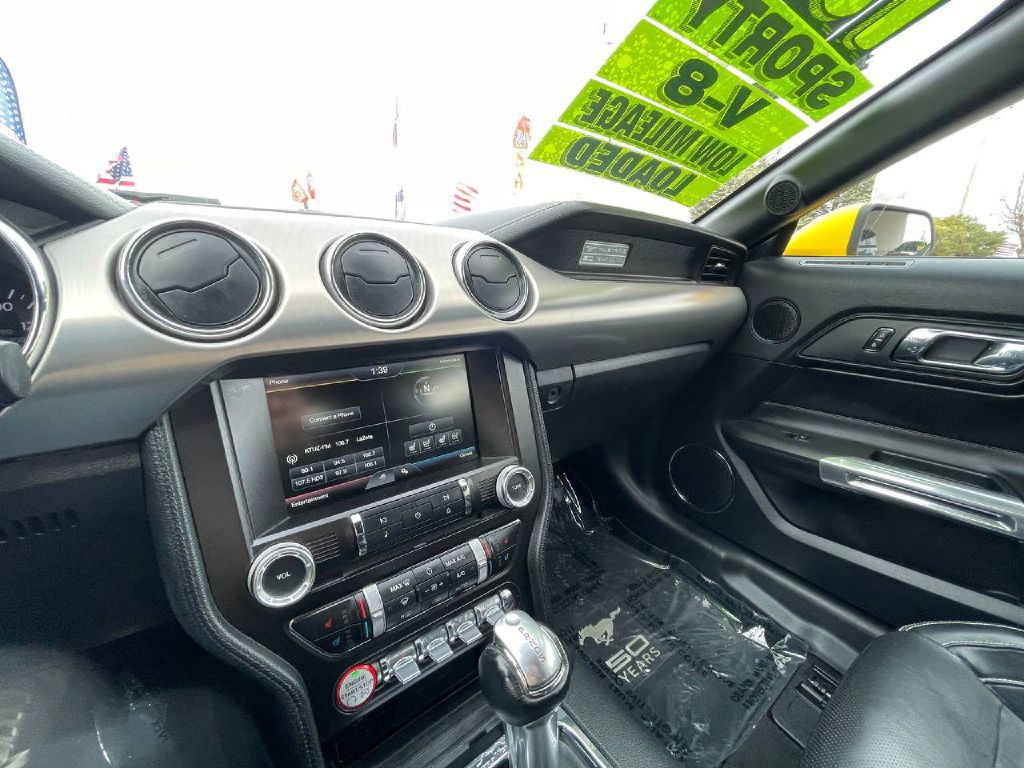 2015 Ford Mustang Image 27